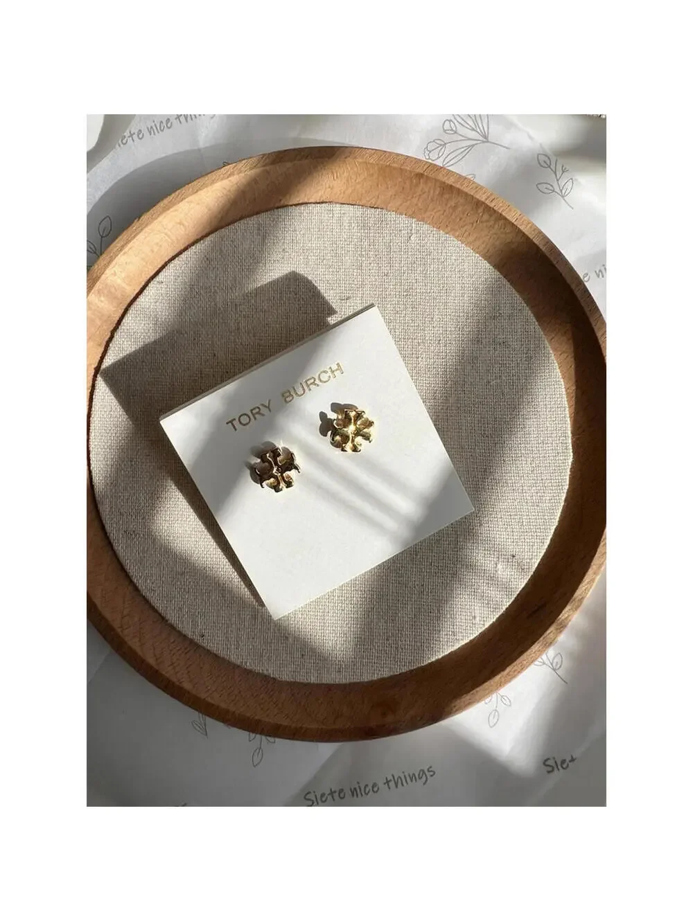 Tory Burch Lady Classic Double T Stud Lady earrings Simple Timeless Gold plated - Picture 3 of 9